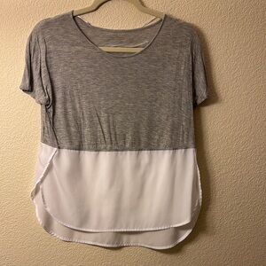 Kensie Gray and White Women's Top